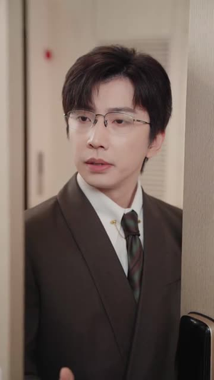 百闻不如千面（60集）不要钱也能看完整部短剧